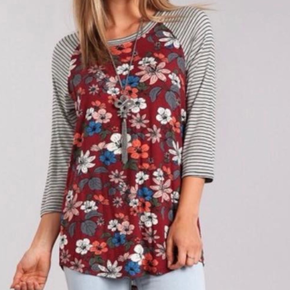 Chris & Carol Floral Top with Striped Sleeves NEW